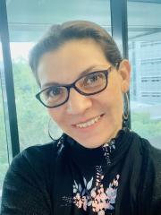Mrs Paola Vasquez